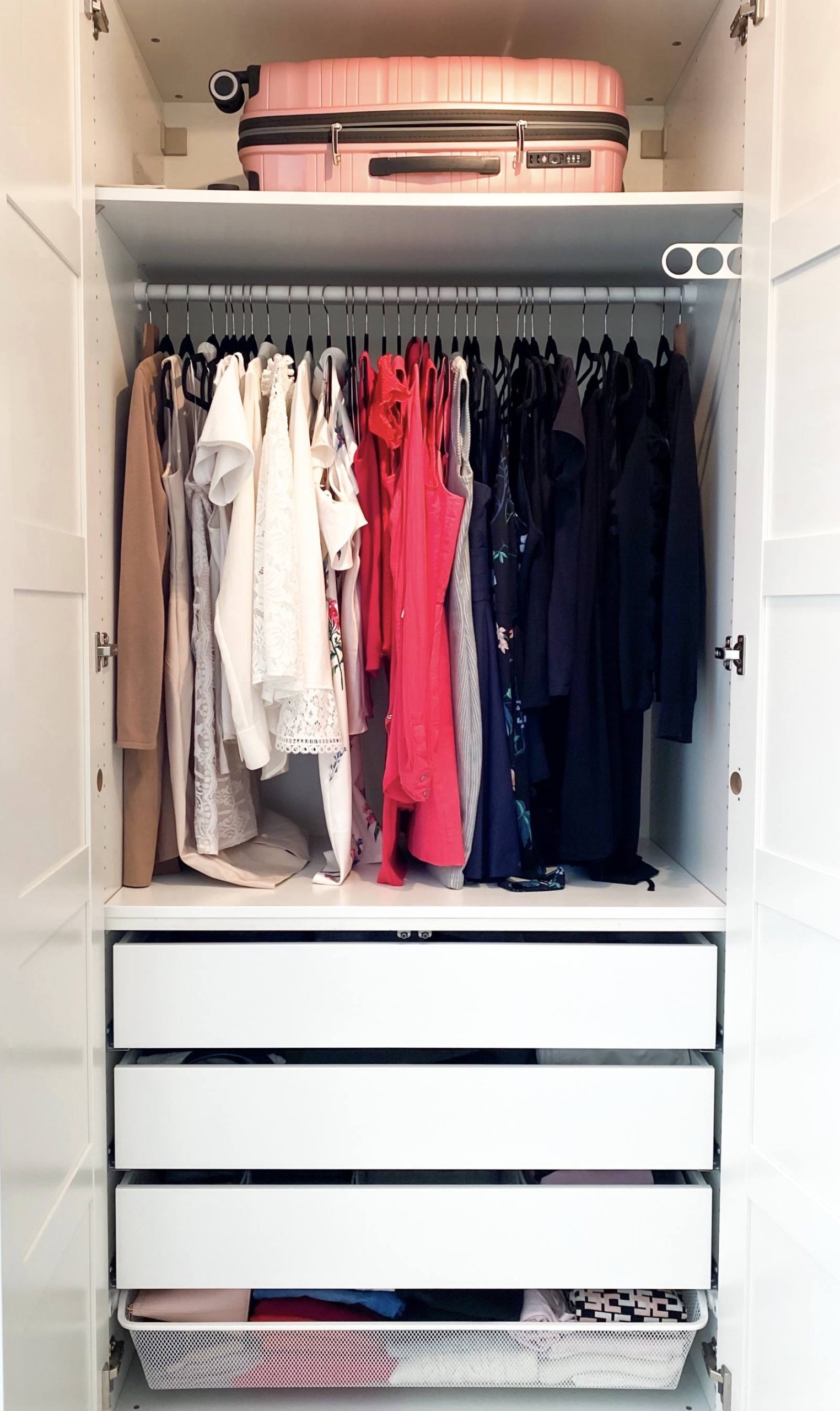 How to Organize Your Closet